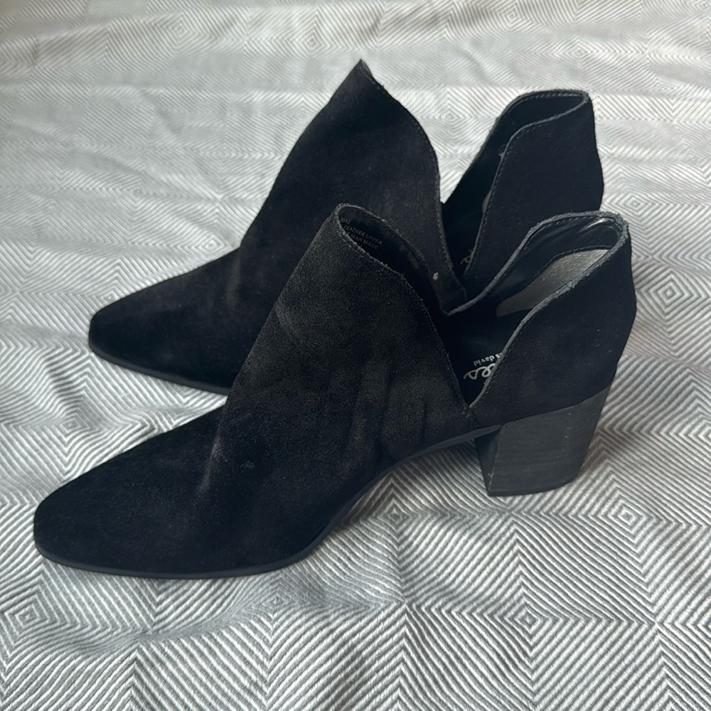 Charles By Charles David Black Ankle Booties
